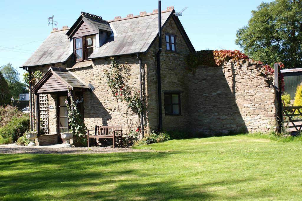 Hills Farm Bed and Breakfast Leominster Rum bild